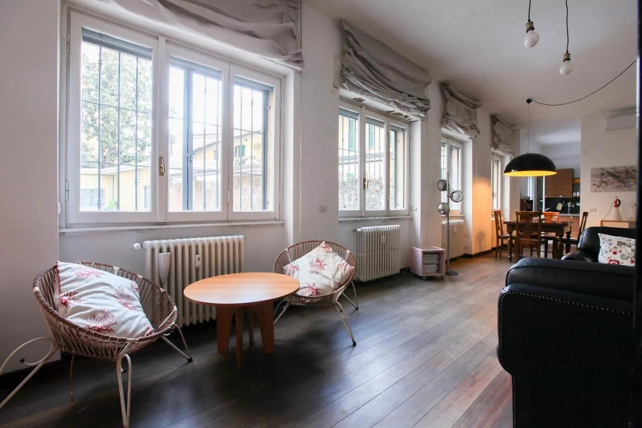 Lovely Milano - Beautiful Loft With Terrace In Porta Romanaアパートメント 0*, ミラノ イタリア