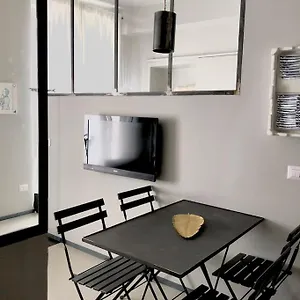 Brera Luxury Cozy Flat! Milán