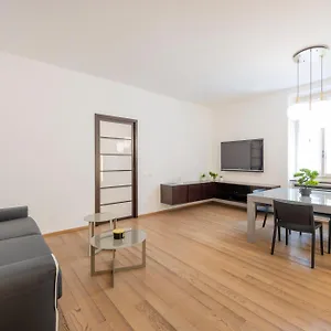 Appartement Royal - Centro, Milan