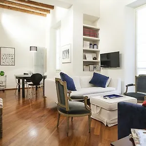 https://italianway-apartments-brisa.italymilanhotels.net