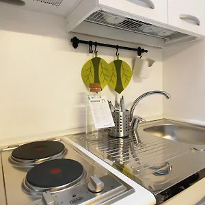 https://italianway-apartments-san-pietro-allorto.italymilanhotels.net