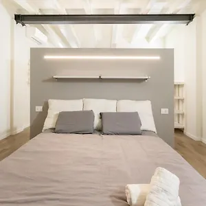 Alessia's Building- Affori Fn , Mailand Italien