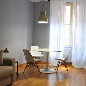 Appartement Residenza Fiori Oscuri, Milan