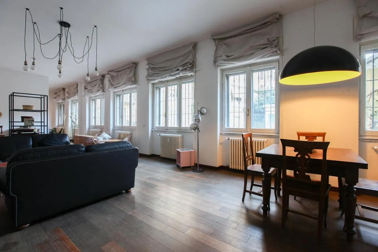 Lovely Milano - Beautiful Loft With Terrace In Porta Romana 0*, Mailand Italien